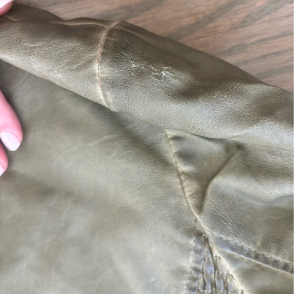 Luii Dark Green Olive Faux Leather Jacket Women’s Size Small - Picture 9 of 10